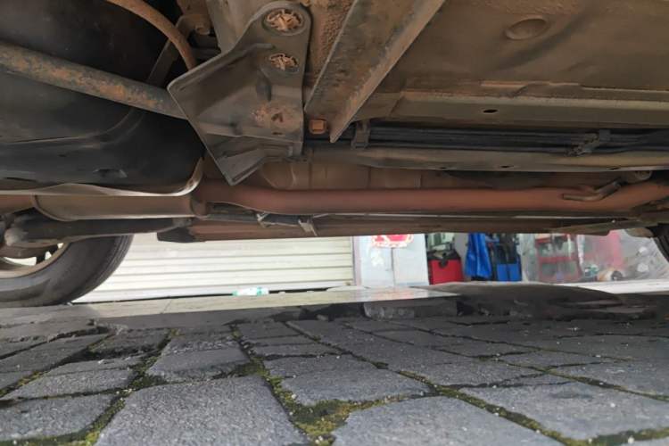 Used Nissan Qashqai 2012 2.0 XL Fire CVT 2WD Chassis Front Left