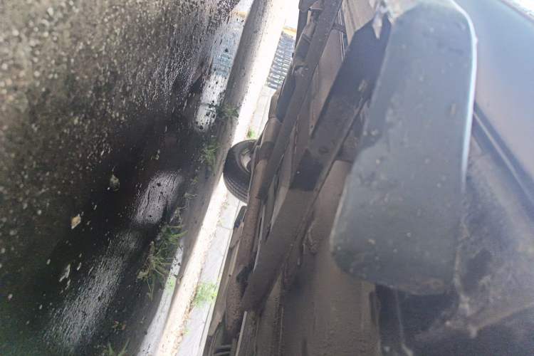 Used Nissan Qashqai 2012 2.0 XL Fire 6MT 2WD Chassis Front Right