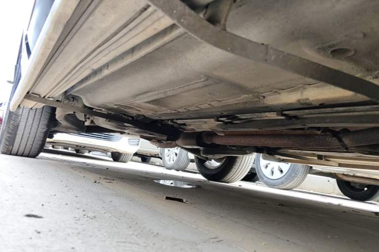 Used Nissan Qashqai 2012 2.0 XL Fire CVT 2WD Chassis Front Right