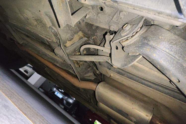 Used Nissan Qashqai 2012 2.0 XL Fire CVT 2WD Chassis Rear Left