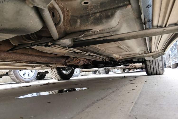 Used Nissan Qashqai 2012 2.0 XL Fire CVT 2WD Chassis Rear Right
