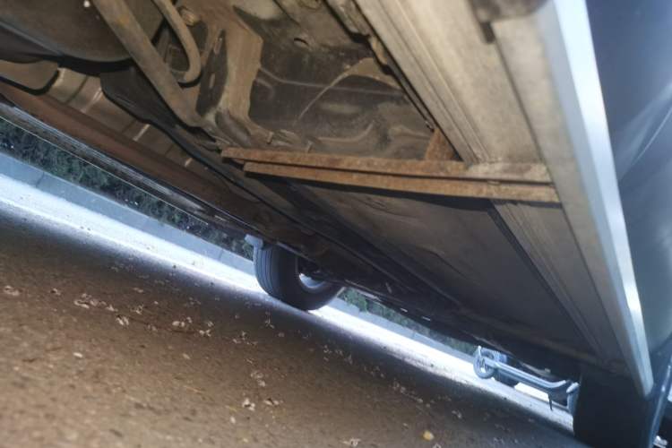 Used Nissan Qashqai 2012 2.0 XL Fire CVT 2WD Chassis Rear Right