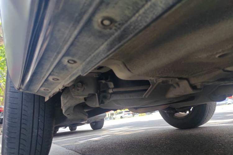 Used Nissan Qashqai 2012 2.0 XL Fire CVT 2WD Chassis Rear Right