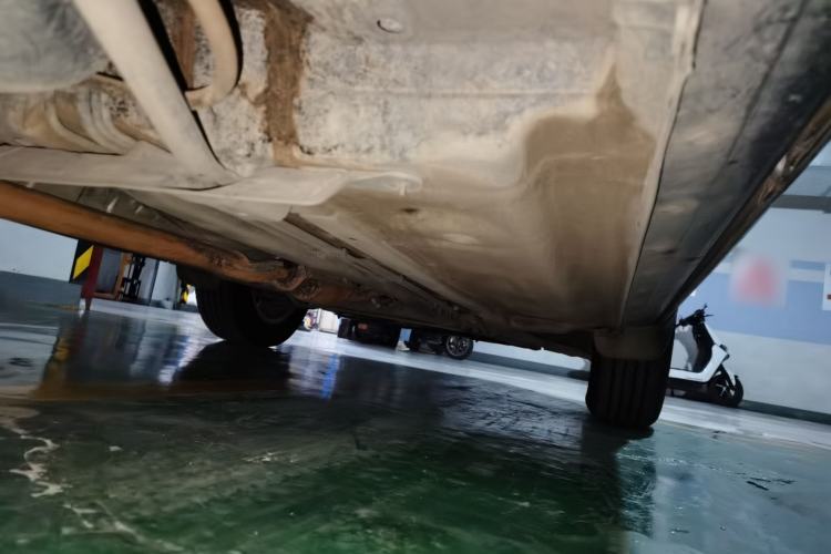 Used Nissan Qashqai 2012 2.0 XL Fire CVT 2WD Chassis Rear Right