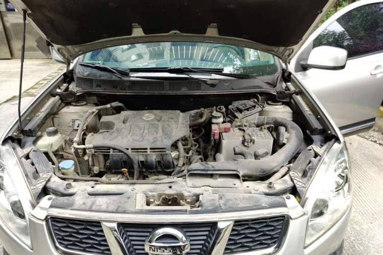 Used Nissan Qashqai 2012 1.6XE Wind 5MT 2WD Engine Bay