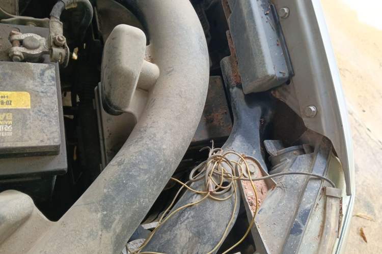Used Nissan Qashqai 2012 2.0 XV LE CVT 2WD Engine Bay Left