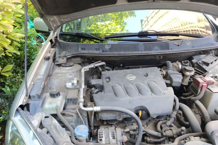 Used Nissan Qashqai 2012 2.0 XV LE CVT 2WD Engine Bay Right