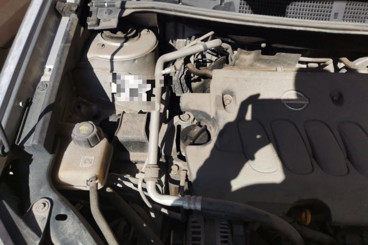 Used Nissan Qashqai 2012 2.0 XL Fire 6MT 2WD Engine Bay Right