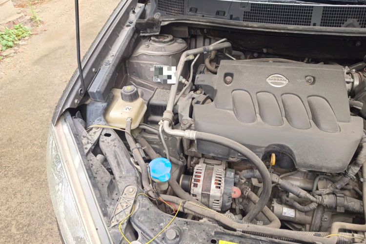 Used Nissan Qashqai 2012 2.0 XL Fire 6MT 2WD Engine Bay Right