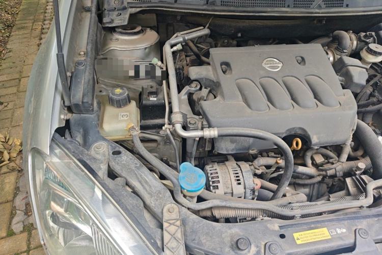 Used Nissan Qashqai 2012 2.0 XV LE CVT 2WD Engine Bay Right