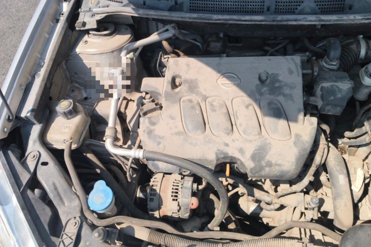 Used Nissan Qashqai 2012 2.0 XV Dragon CVT 4WD Engine Bay Right