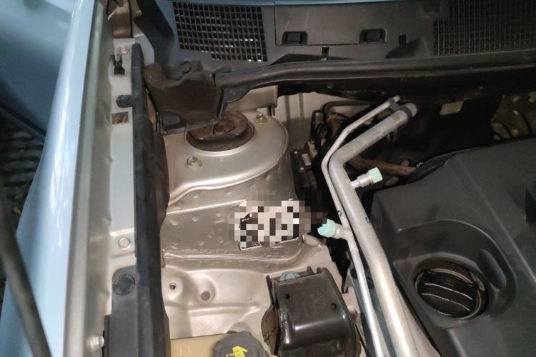 Used Nissan Qashqai 2012 1.6XE Wind 5MT 2WD Engine Bay Right
