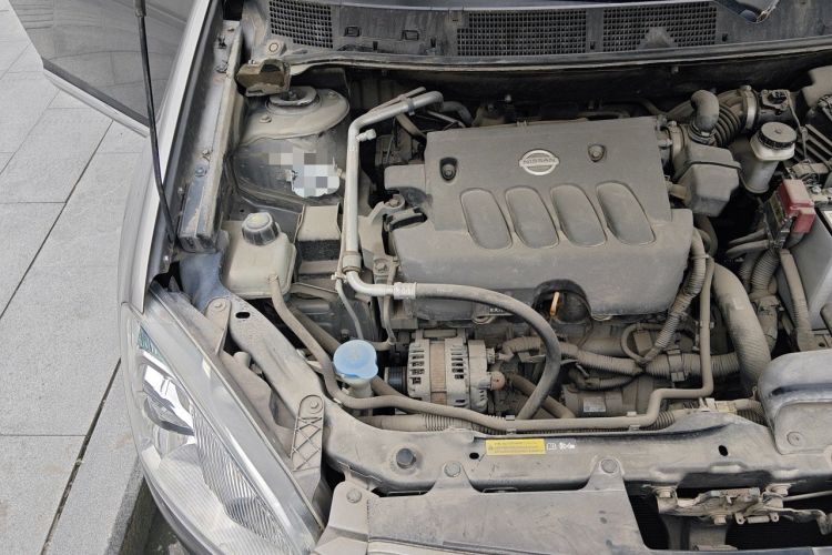 Used Nissan Qashqai 2012 2.0 XL Fire 6MT 2WD Engine Bay Right