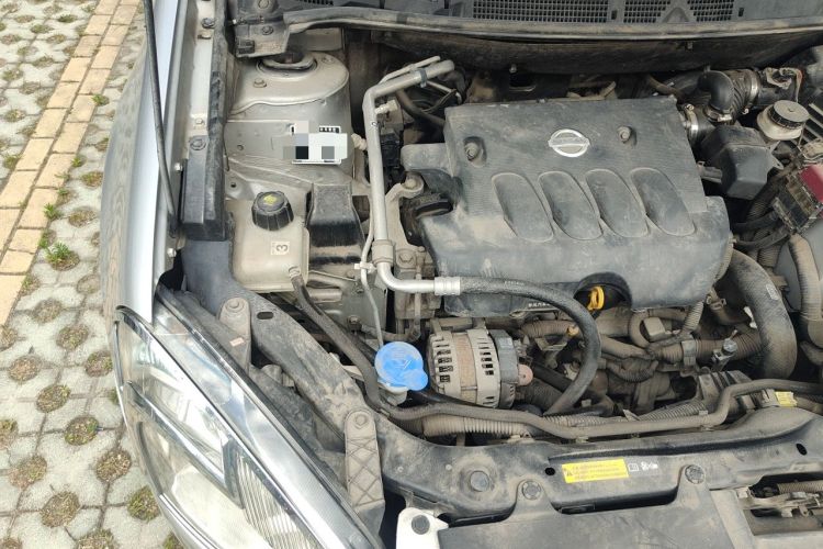 Used Nissan Qashqai 2012 2.0 XV LE CVT 2WD Engine Bay Right