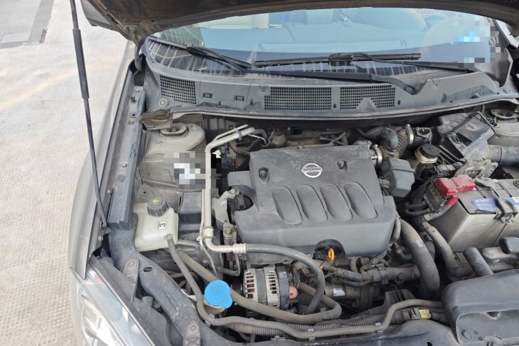 Used Nissan Qashqai 2012 2.0 XV LE CVT 2WD Engine Bay Right