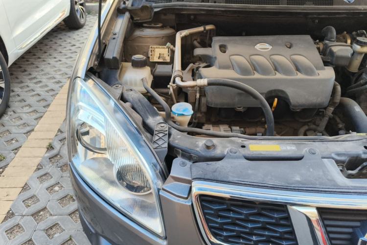 Used Nissan Qashqai 2012 2.0 XL Fire CVT 2WD Engine Bay Right
