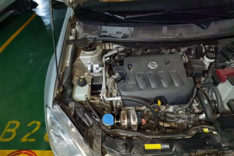 Used Nissan Qashqai 2012 2.0 XL Fire CVT 2WD Engine Bay Right