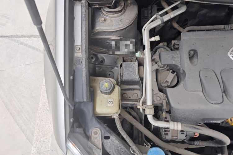 Used Nissan Qashqai 2012 2.0 XL Fire CVT 2WD Engine Bay Right