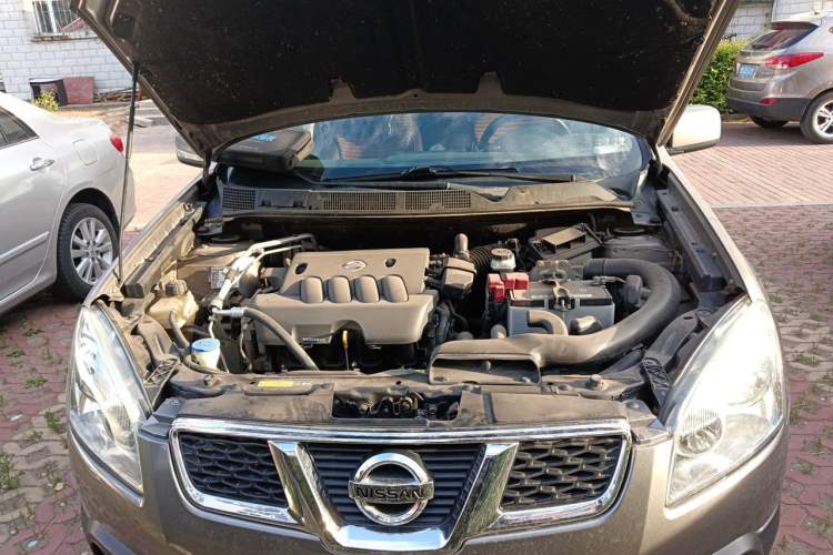 Used Nissan Qashqai 2012 2.0 XL Fire CVT 2WD Engine Bay