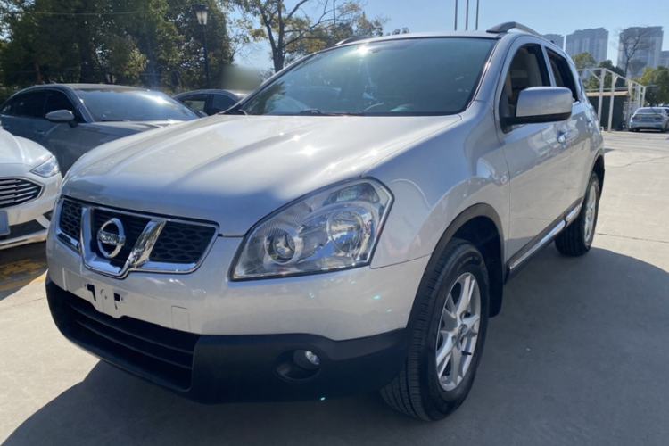 Used Nissan Qashqai 2012 2.0 XL Fire 6MT 2WD Exterior 2