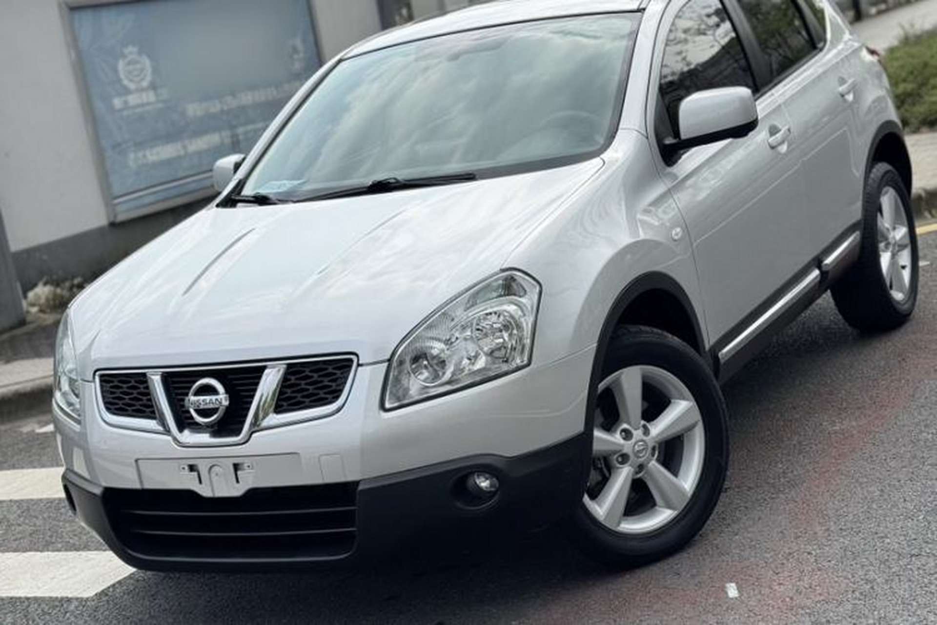 Used Nissan Qashqai 2012 2.0 XV LE CVT 2WD Front Left 45 Deg