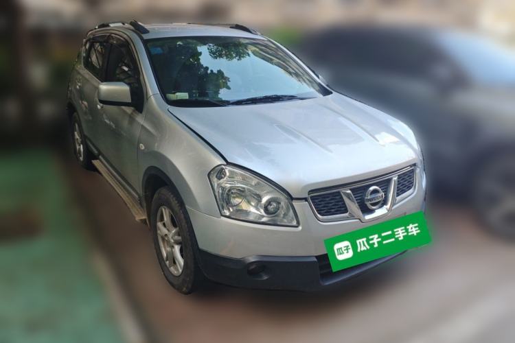 Used Nissan Qashqai 2012 2.0 XL Fire CVT 2WD Front Right 45 Deg