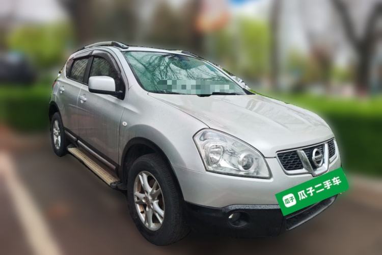 Used Nissan Qashqai 2012 2.0 XL Fire CVT 2WD Front Right 45 Deg