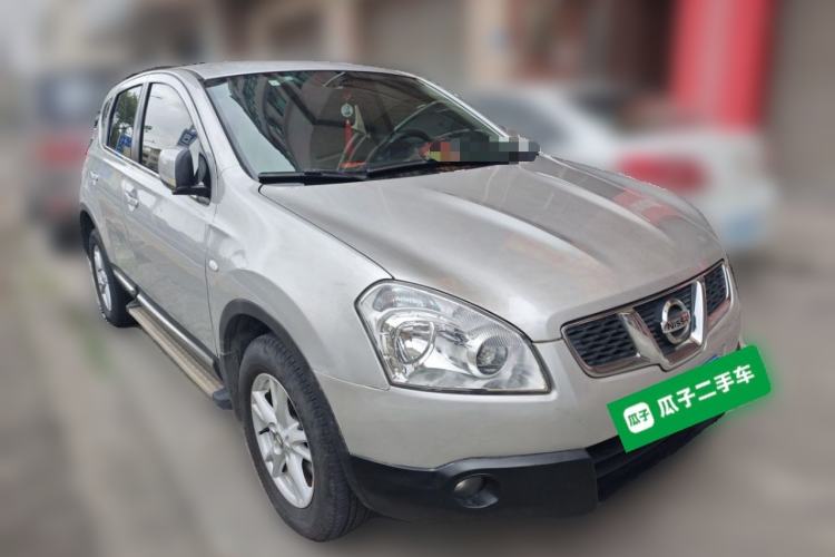Used Nissan Qashqai 2012 2.0 XL Fire 6MT 2WD Front Right 45 Deg