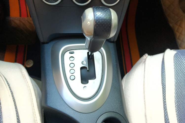 Used Nissan Qashqai 2012 2.0 XV LE CVT 2WD Gear Lever