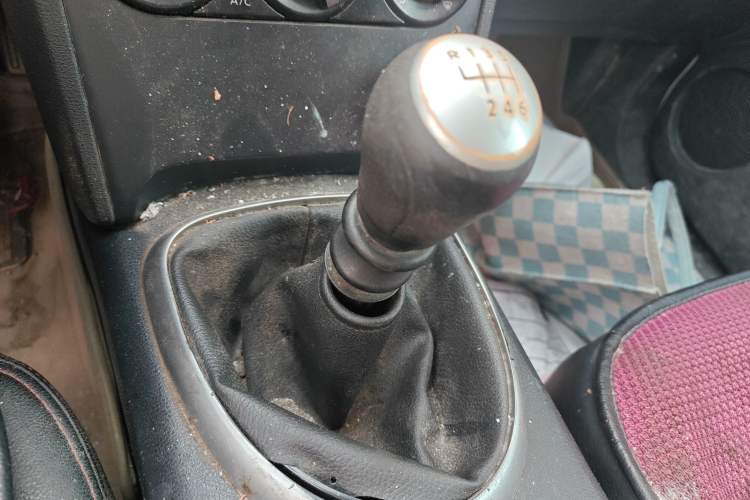Used Nissan Qashqai 2012 2.0 XL Fire 6MT 2WD Gear Lever