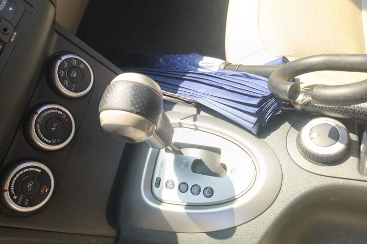 Used Nissan Qashqai 2012 2.0 XV Dragon CVT 4WD Gear Lever
