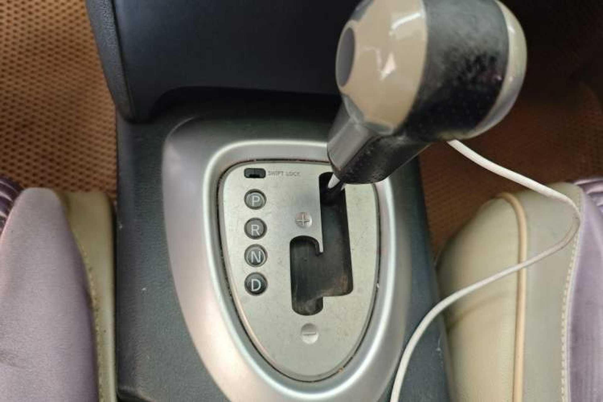 Used Nissan Qashqai 2012 2.0 XV LE CVT 2WD Gear Lever