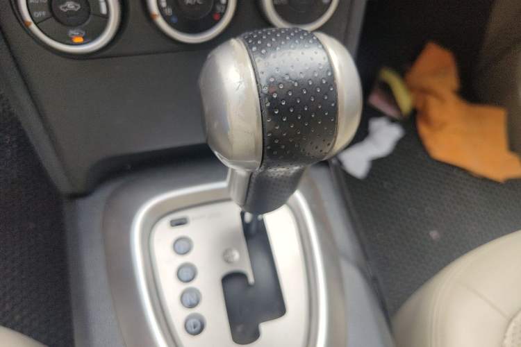 Used Nissan Qashqai 2012 2.0 XV LE CVT 2WD Gear Lever