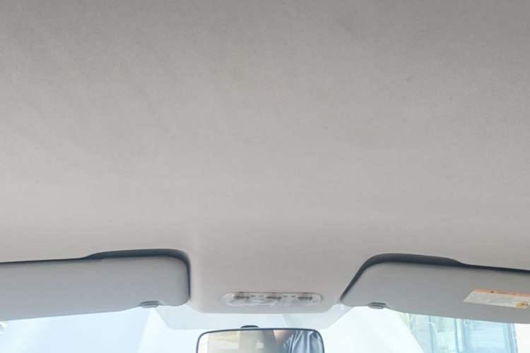 Used Nissan Qashqai 2012 2.0 XL Fire 6MT 2WD Headliner
