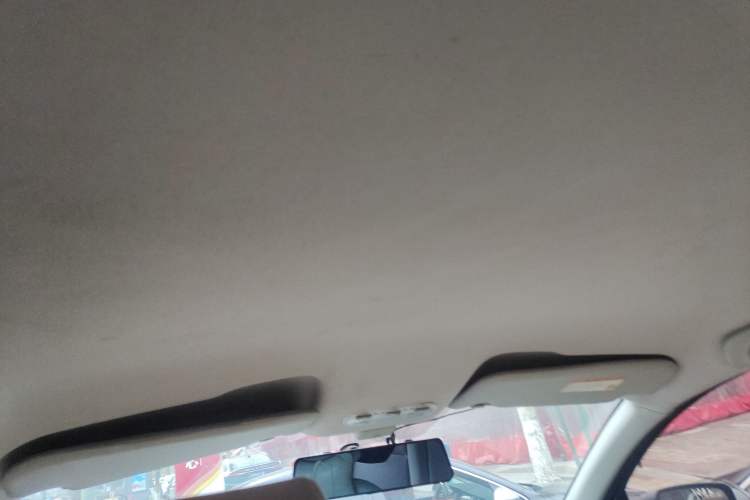 Used Nissan Qashqai 2012 2.0 XL Fire CVT 2WD Headliner