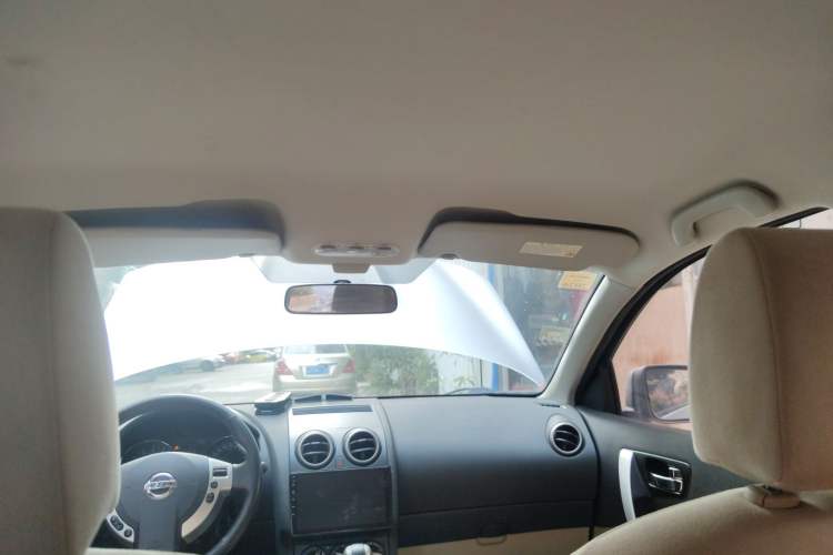 Used Nissan Qashqai 2012 2.0 XL Fire CVT 2WD Headliner