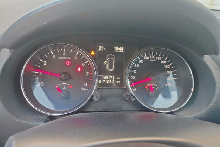 Used Nissan Qashqai 2012 1.6XE Wind 5MT 2WD Instrument Cluster