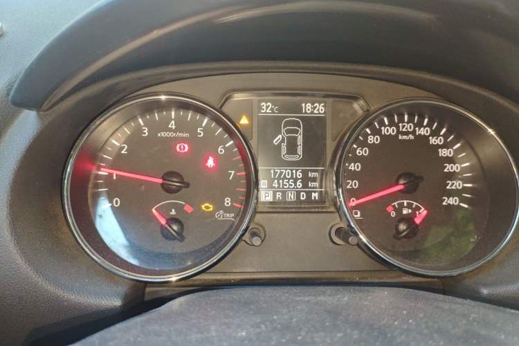 Used Nissan Qashqai 2012 2.0 XL Fire CVT 2WD Instrument Cluster