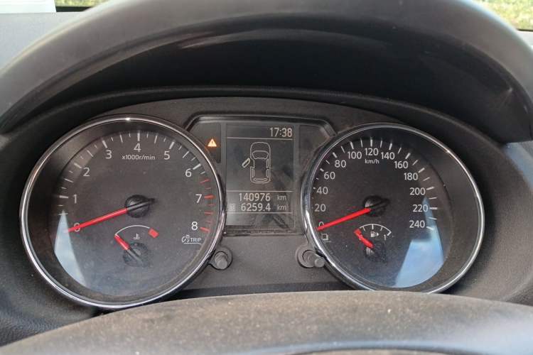 Used Nissan Qashqai 2012 2.0 XL Fire CVT 2WD Instrument Cluster