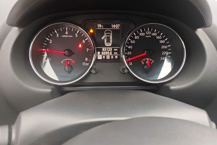 Used Nissan Qashqai 2012 2.0 XL Fire CVT 2WD Instrument Cluster