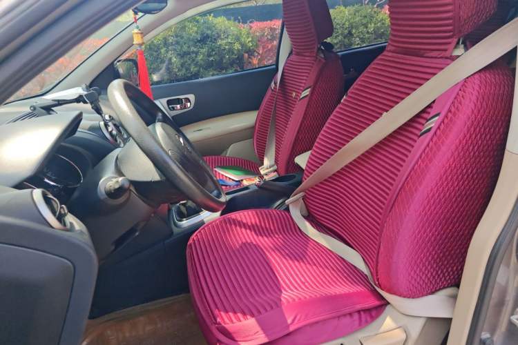 Used Nissan Qashqai 2012 2.0 XL Fire 6MT 2WD Left Front Seat