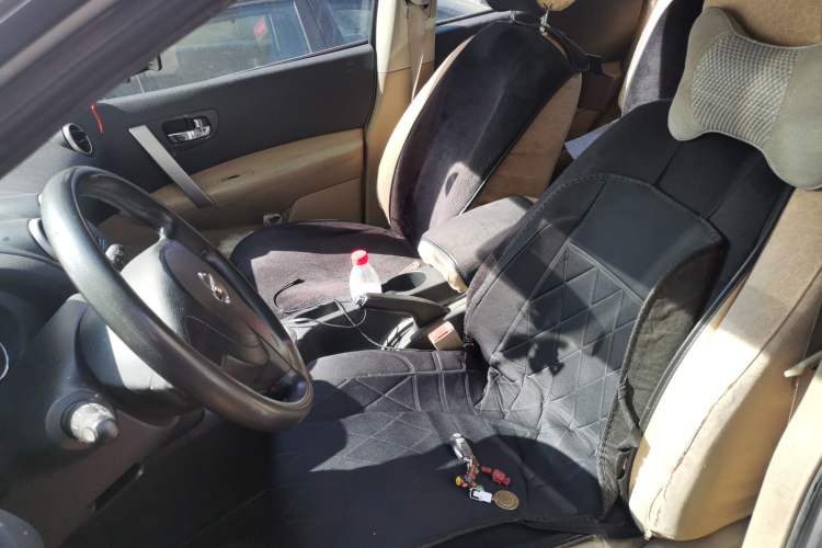 Used Nissan Qashqai 2012 2.0 XL Fire 6MT 2WD Left Front Seat