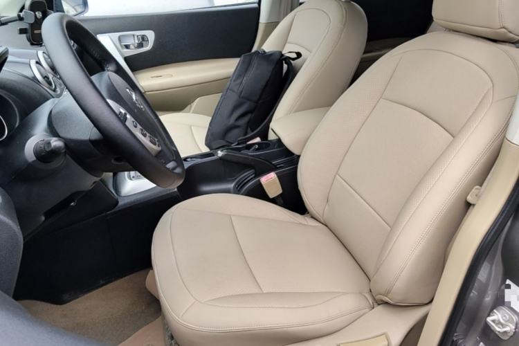 Used Nissan Qashqai 2012 2.0 XL Fire CVT 2WD Left Front Seat