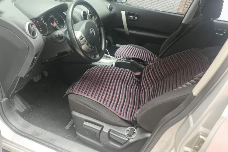Used Nissan Qashqai 2012 2.0 XL Fire CVT 2WD Left Front Seat
