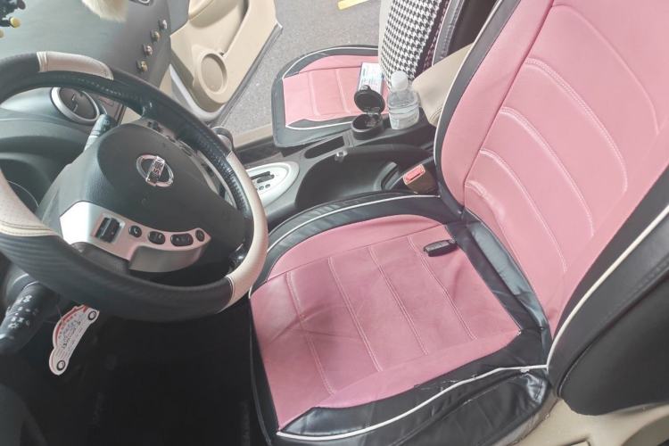 Used Nissan Qashqai 2012 2.0 XL Fire CVT 2WD Left Front Seat