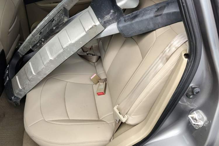 Used Nissan Qashqai 2012 2.0 XL Fire CVT 2WD Left Rear Seat