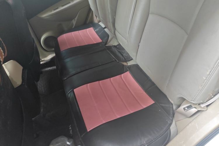 Used Nissan Qashqai 2012 2.0 XL Fire CVT 2WD Left Rear Seat