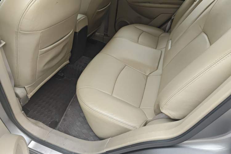 Used Nissan Qashqai 2012 2.0 XL Fire CVT 2WD Left Rear Seat