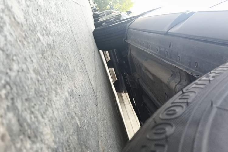Used Nissan Qashqai 2012 2.0 XL Fire 6MT 2WD Left Side Sill