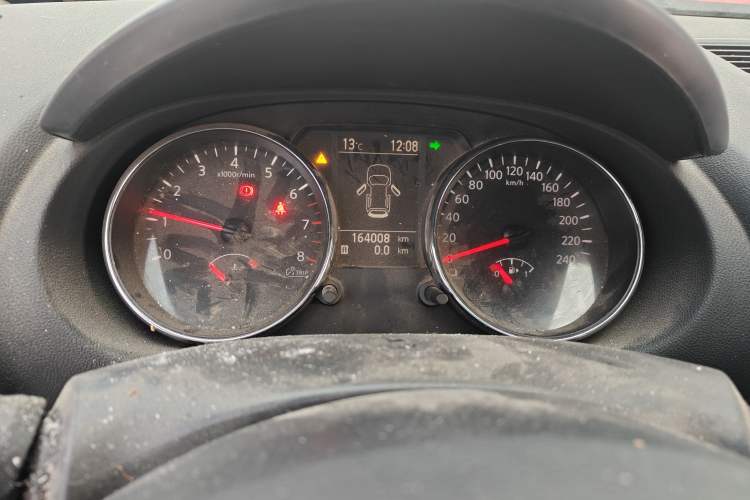Used Nissan Qashqai 2012 2.0 XL Fire 6MT 2WD Odometer Close Up